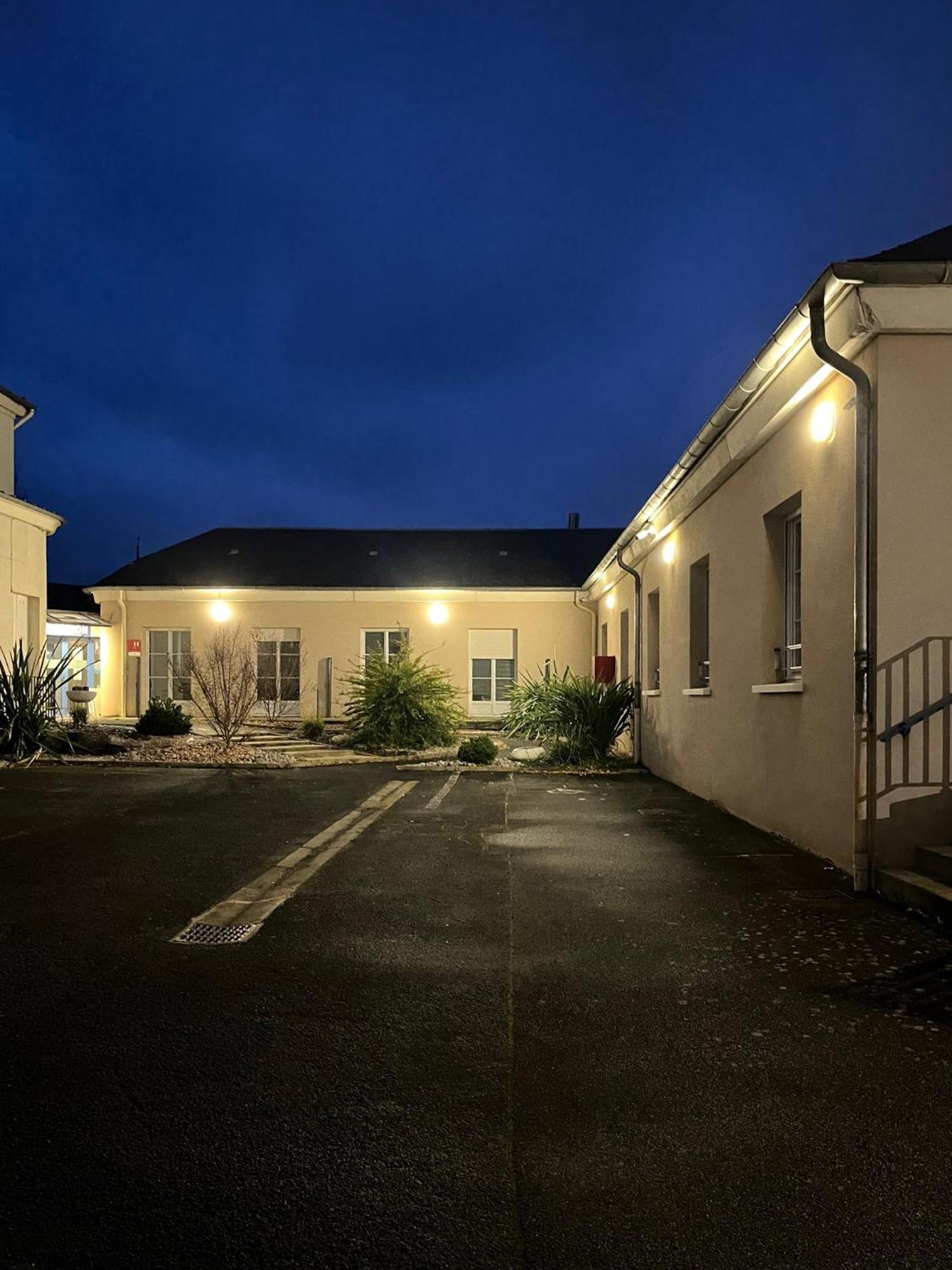 Le Clos Albert Loudun Exterior foto